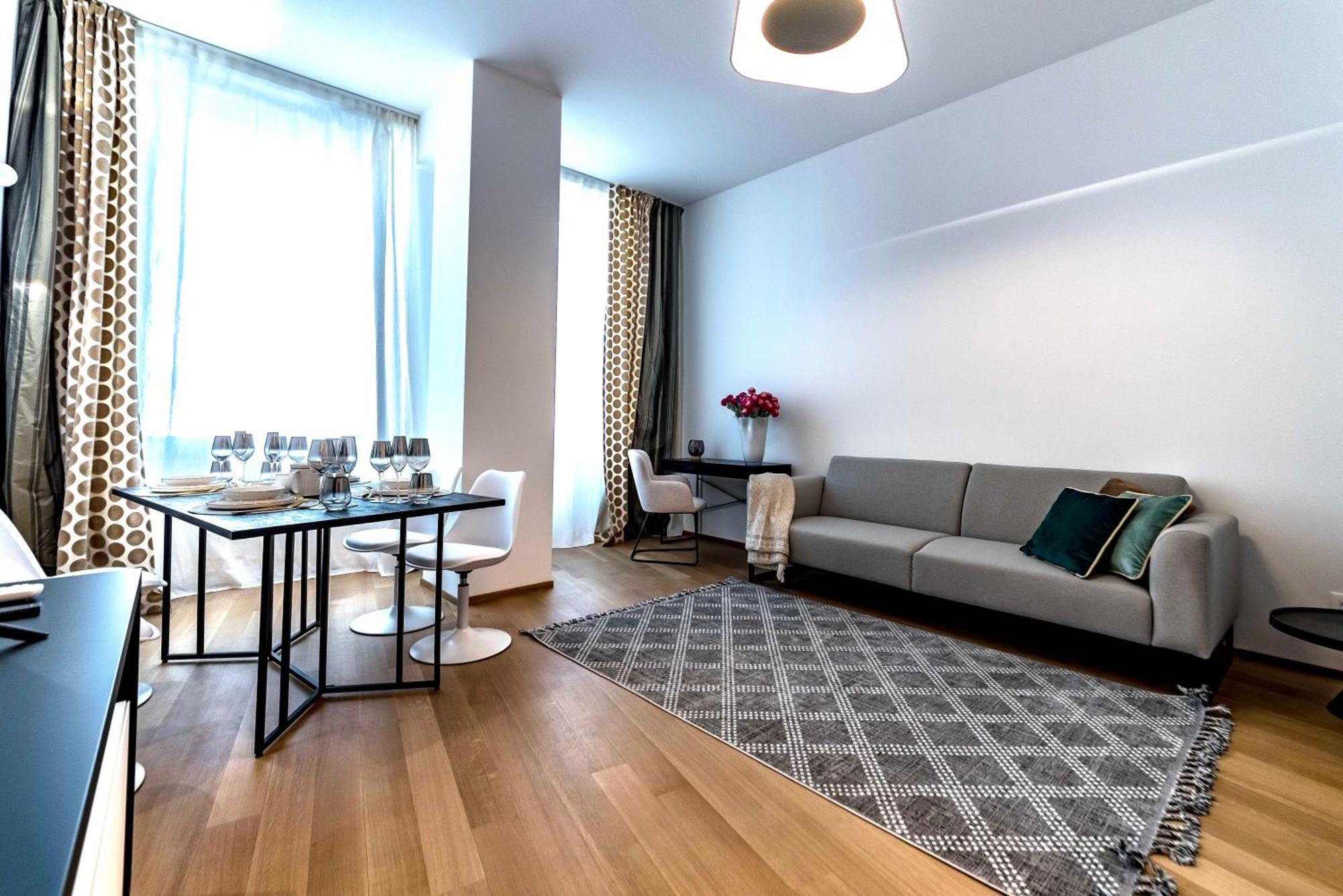 Dream Suites Milano San Babila Экстерьер фото