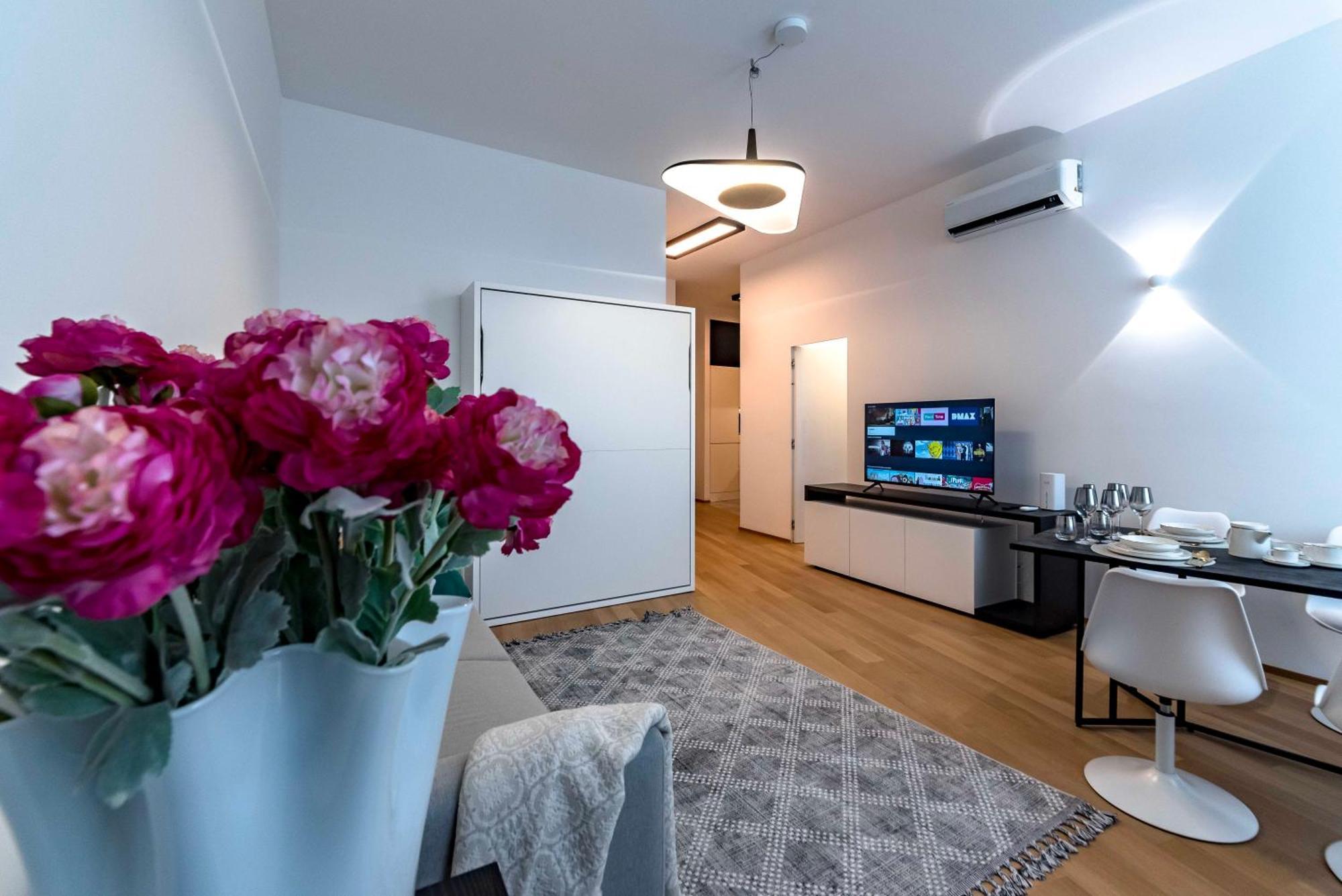 Dream Suites Milano San Babila Экстерьер фото