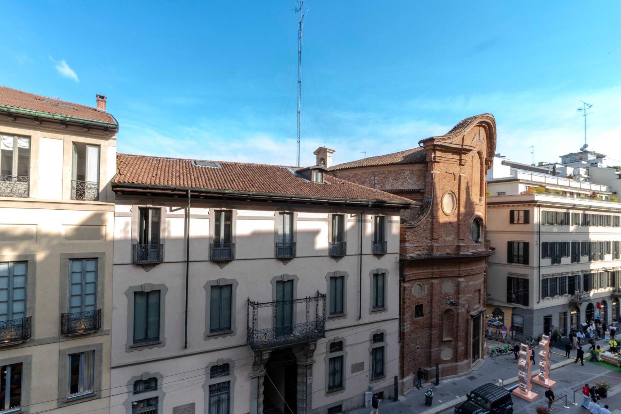 Dream Suites Milano San Babila Экстерьер фото